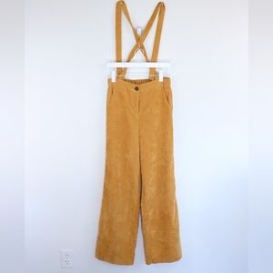 Women’s Corduroy pant with suspenders vintage size small